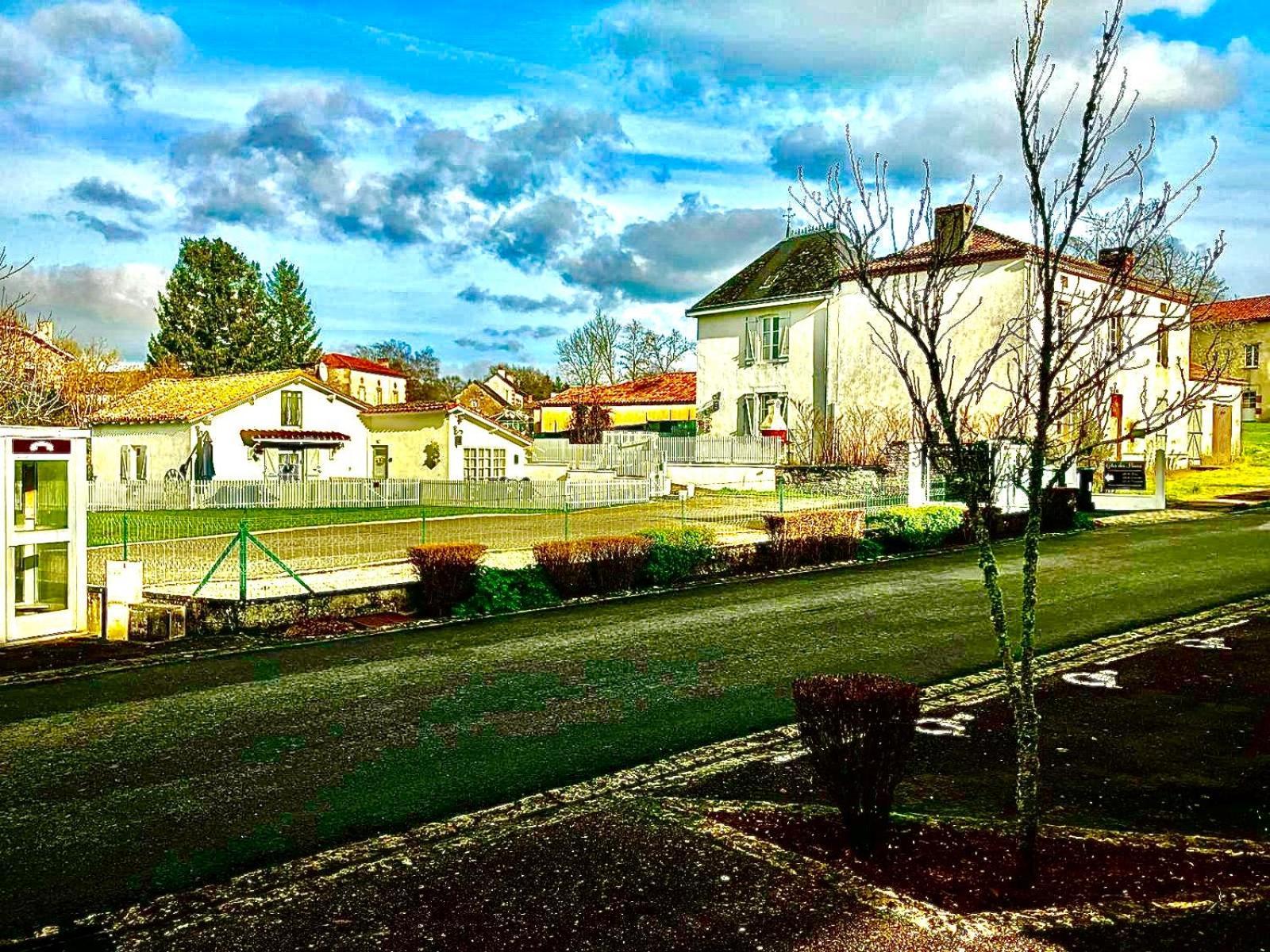 Gite Des Lavandes Oradour-Fanais Ngoại thất bức ảnh